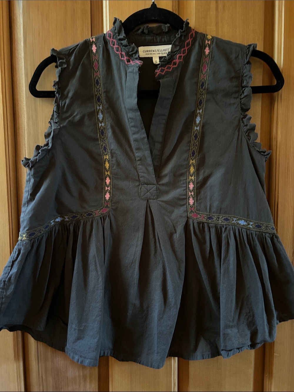 Current/Elliott Charcoal Gray Sleeveless Embroidered Peplum Tank